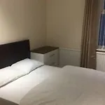 Lovely Spacious Room In Coventry