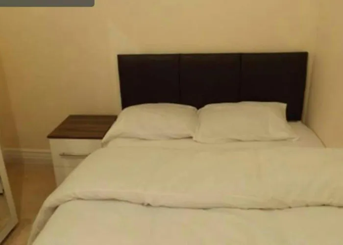 Lovely Spacious Room In Coventry